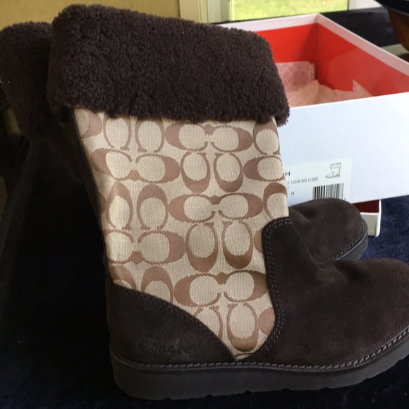 NEW COACH Kally boot logo CC sz 6 khaki/chocolate/ - Picture 11 of 15